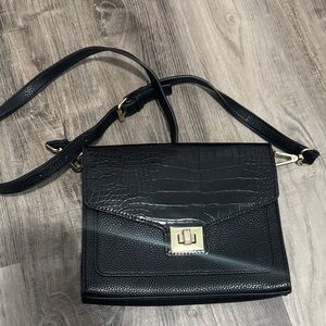 Steve Madden Black Croc-Effect & Pebbled Leather Crossbody